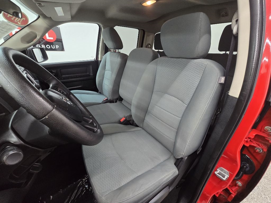 RAM 1500 Tradesman Quad Cab 2WD 2014