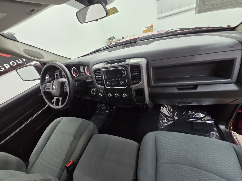 RAM 1500 Tradesman Quad Cab 2WD 2014