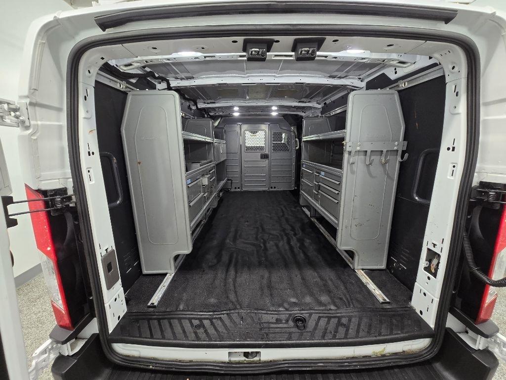 Ford Transit 250 Van Low Roof w/Sliding Pass. 130-in. WB 2020