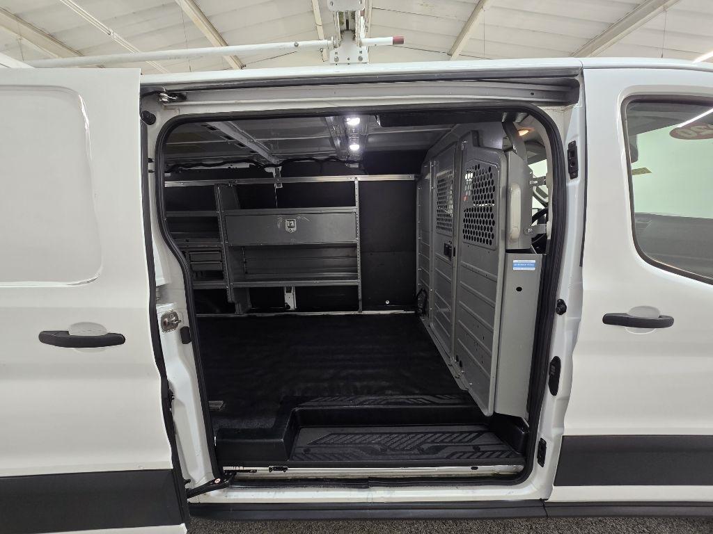 Ford Transit 250 Van Low Roof w/Sliding Pass. 130-in. WB 2020