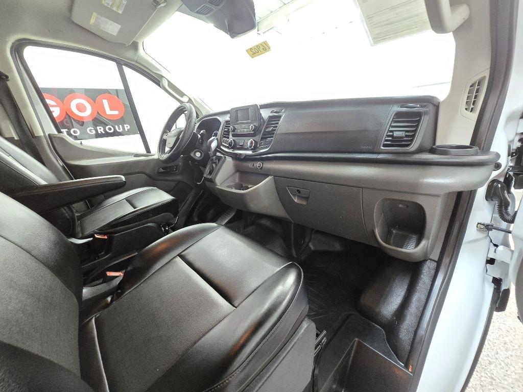 Ford Transit 250 Van Low Roof w/Sliding Pass. 130-in. WB 2020