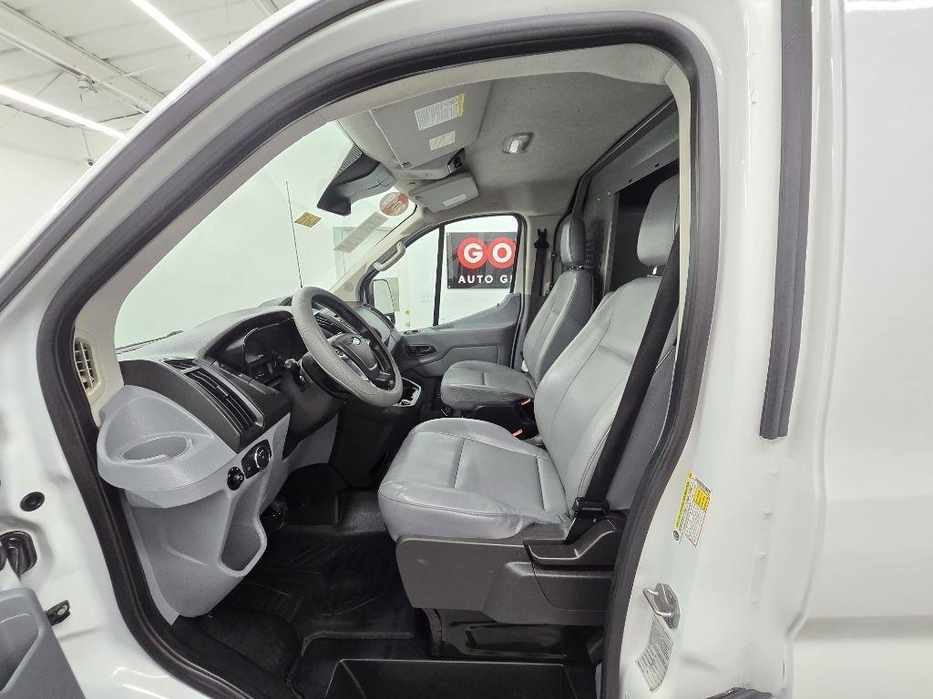 Ford Transit 250 Van Low Roof 60/40 Pass.130-in. WB 2019