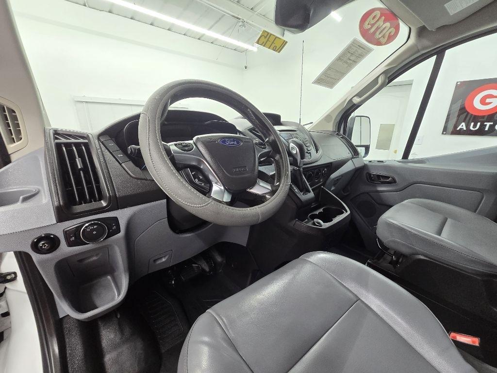 Ford Transit 250 Van Low Roof 60/40 Pass.130-in. WB 2019