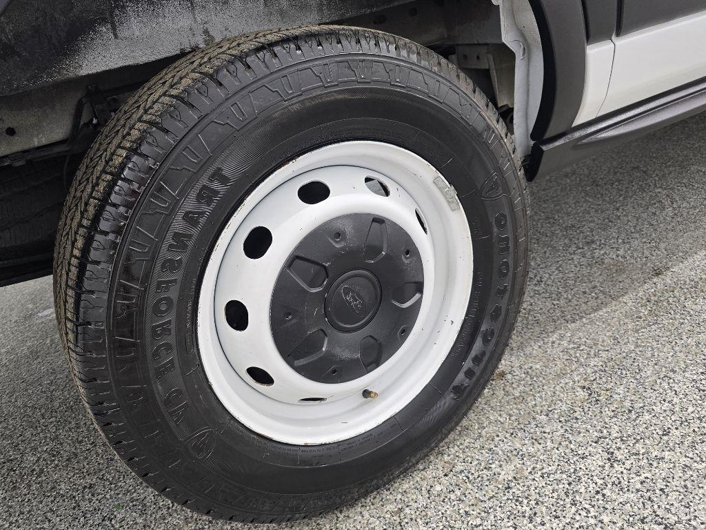 Ford Transit 250 Van Low Roof 60/40 Pass.130-in. WB 2019