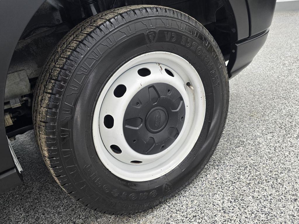 Ford Transit 250 Van Low Roof 60/40 Pass.130-in. WB 2019