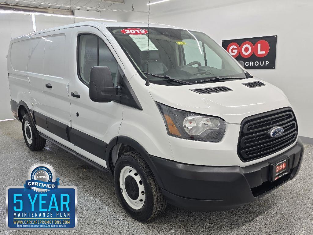 Ford Transit 250 Van Low Roof 60/40 Pass.130-in. WB 2019