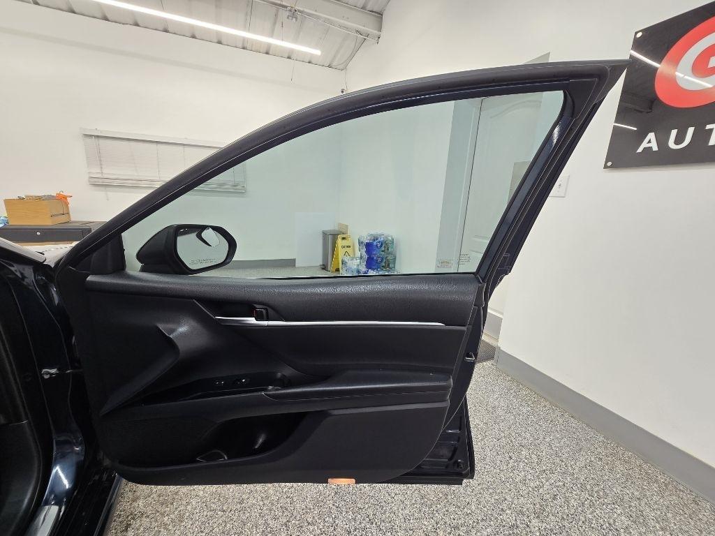 Toyota Camry LE 2018