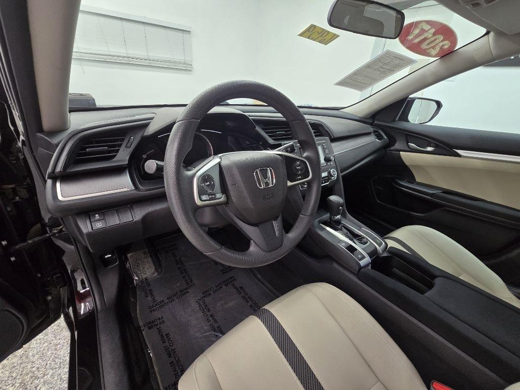 Honda Civic LX Sedan CVT 2017