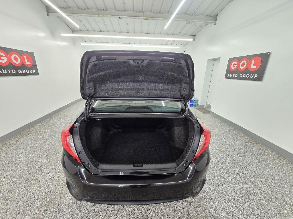 Honda Civic LX Sedan CVT 2017