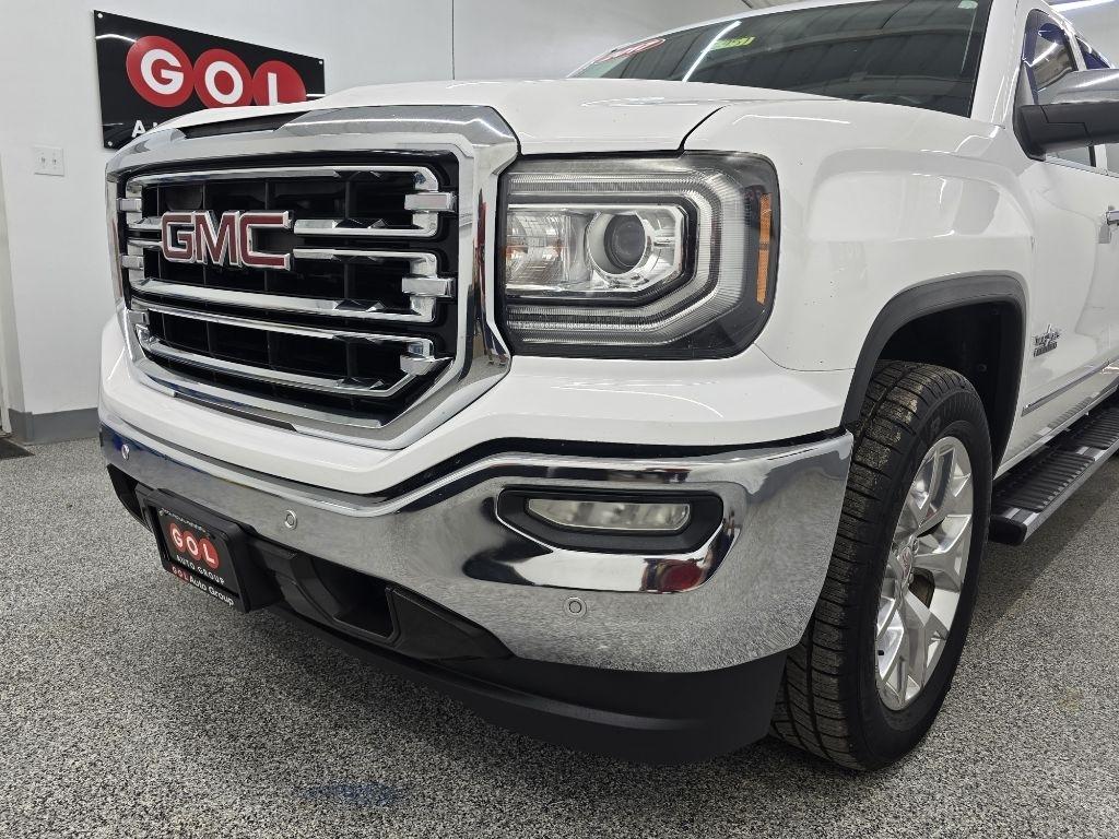 GMC Sierra 1500 SLT Crew Cab 2WD 2017
