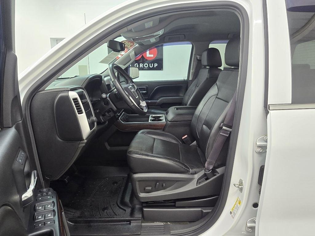 GMC Sierra 1500 SLT Crew Cab 2WD 2017