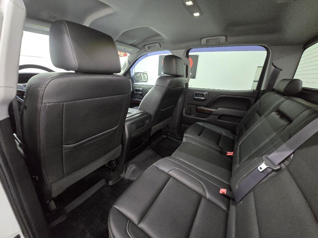 GMC Sierra 1500 SLT Crew Cab 2WD 2017