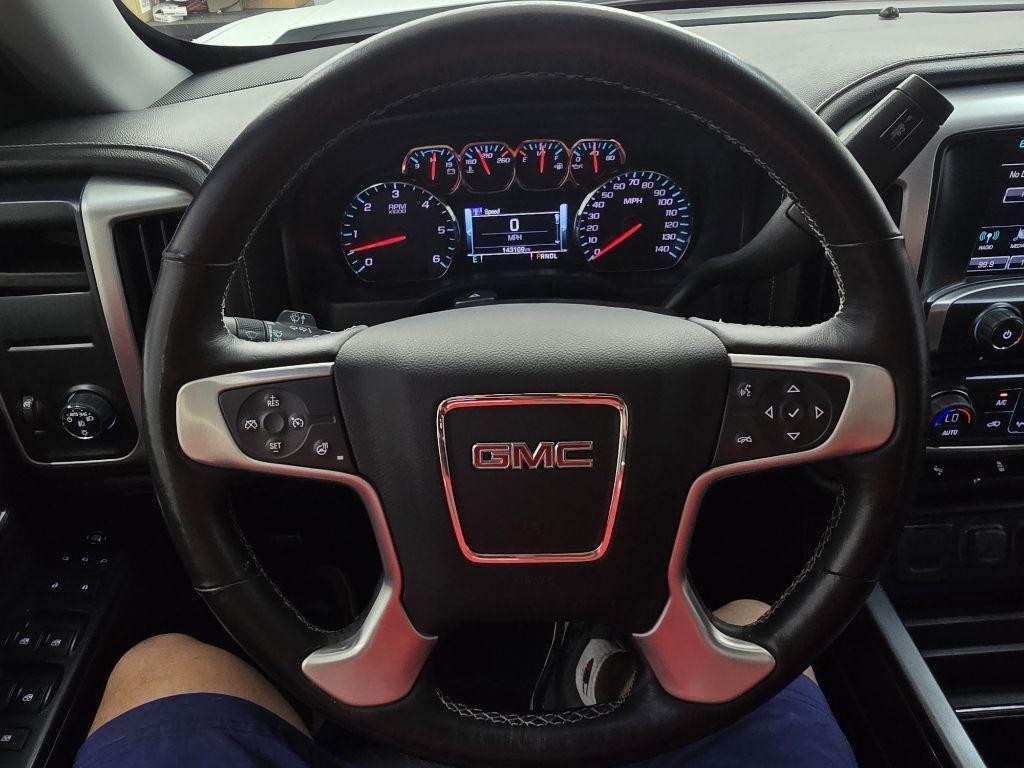 GMC Sierra 1500 SLT Crew Cab 2WD 2017