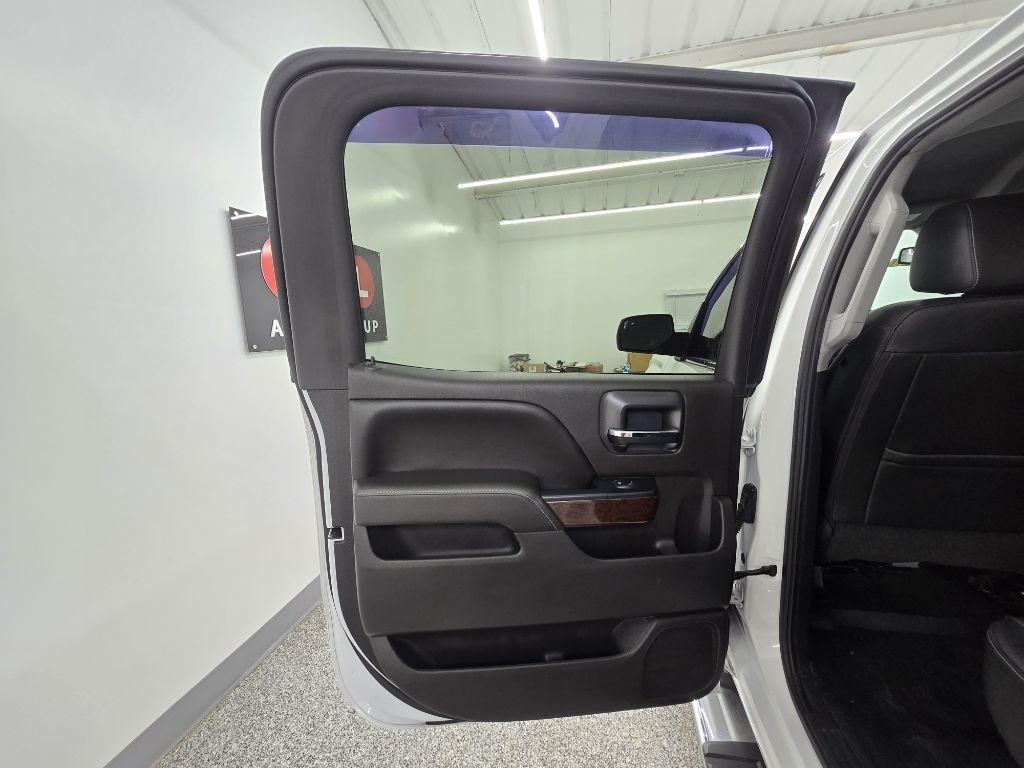 GMC Sierra 1500 SLT Crew Cab 2WD 2017