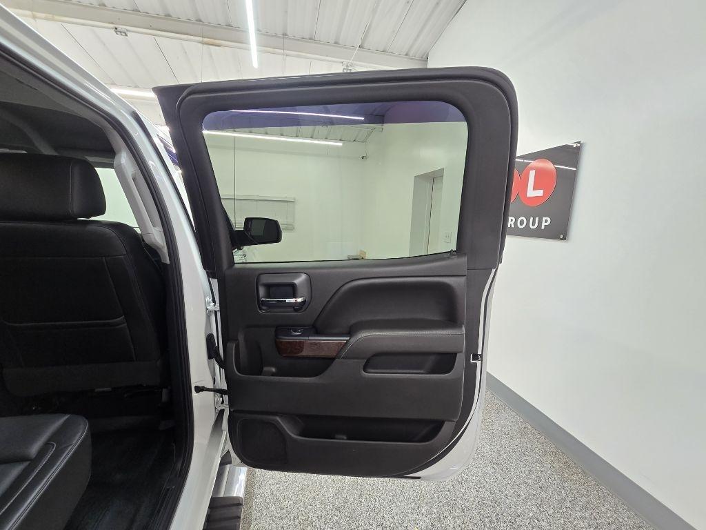 GMC Sierra 1500 SLT Crew Cab 2WD 2017