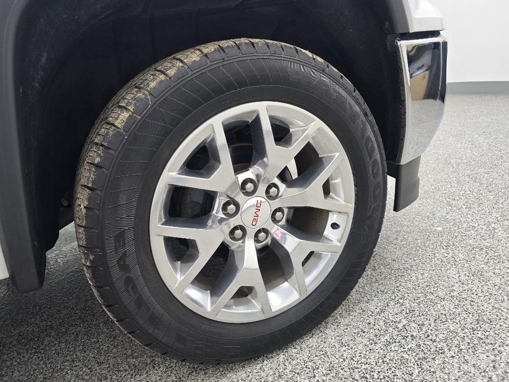 GMC Sierra 1500 SLT Crew Cab 2WD 2017