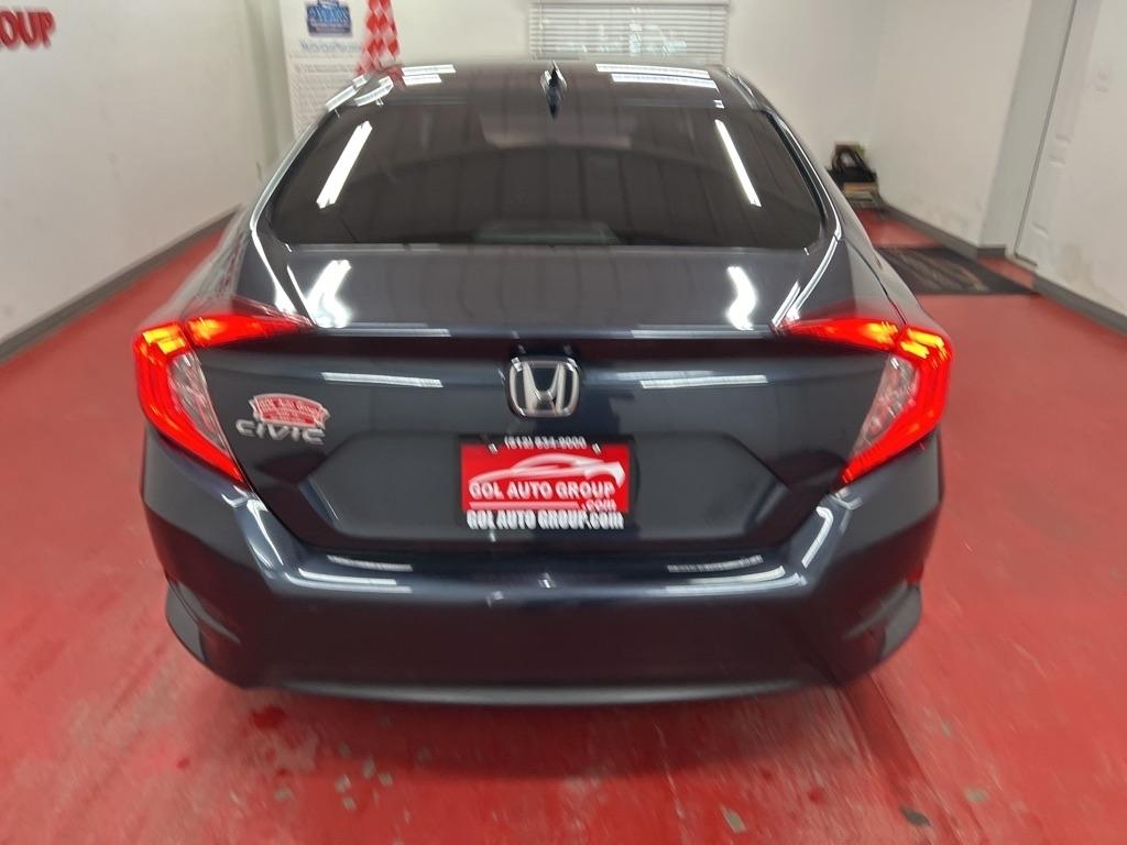 Honda Civic EX Sedan CVT 2018