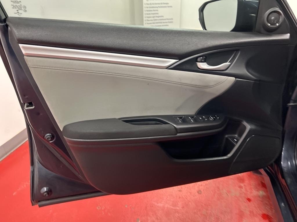 Honda Civic EX Sedan CVT 2018