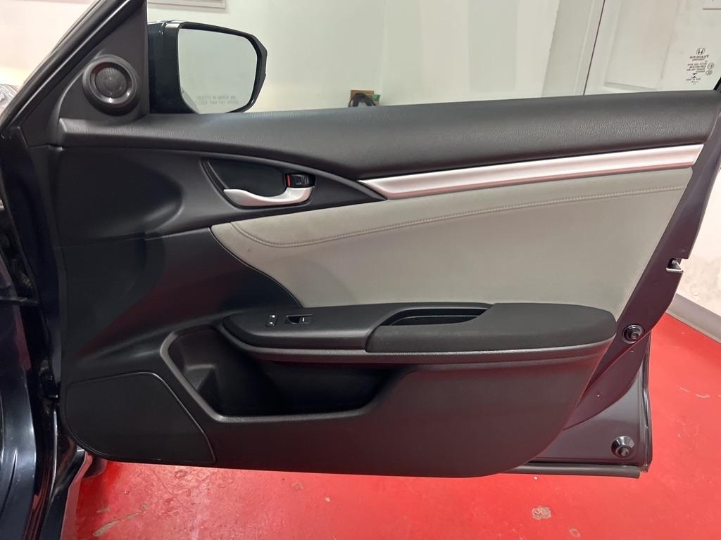 Honda Civic EX Sedan CVT 2018