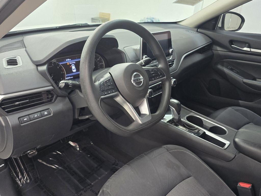 Nissan Altima 2.5 SV 2022