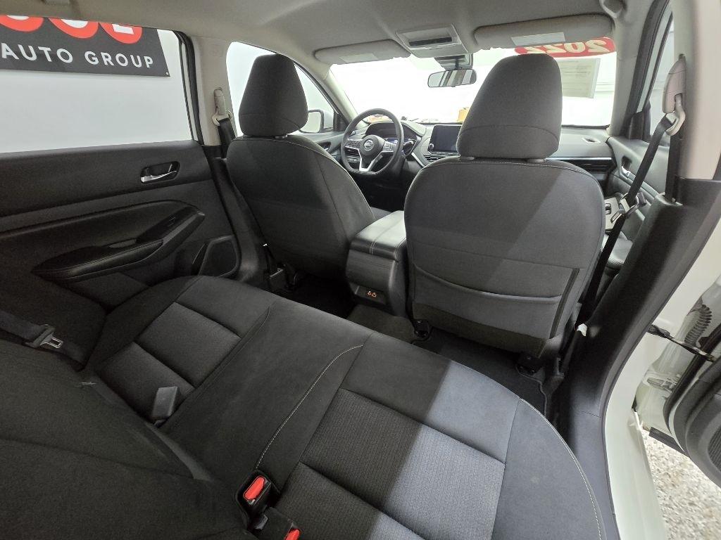 Nissan Altima 2.5 SV 2022