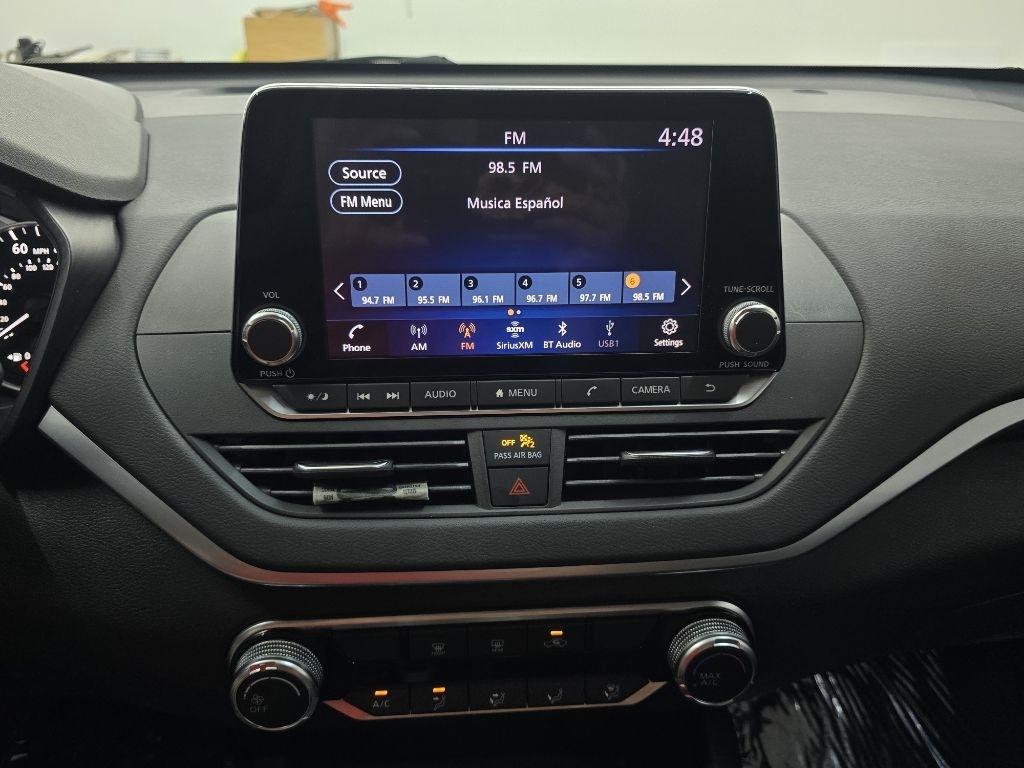 Nissan Altima 2.5 SV 2022