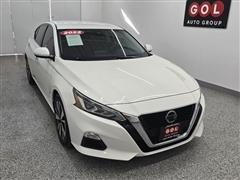 2022 Nissan Altima 