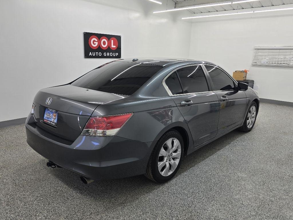 Honda Accord EX-L Sedan AT 2010