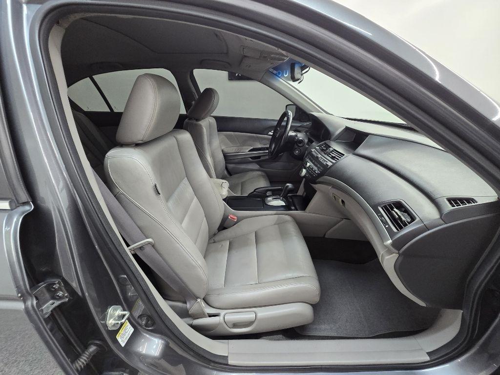 Honda Accord EX-L Sedan AT 2010