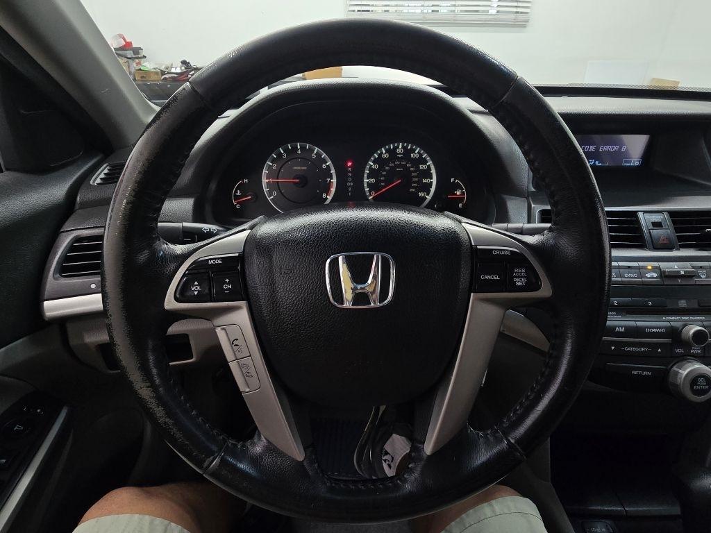 Honda Accord EX-L Sedan AT 2010