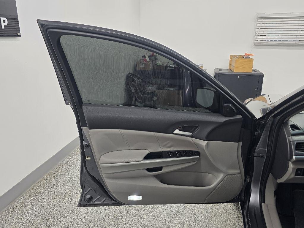 Honda Accord EX-L Sedan AT 2010