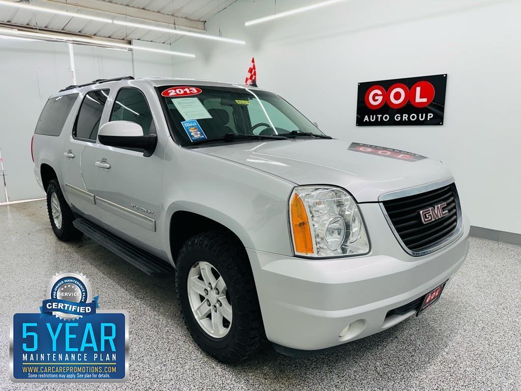 GMC Yukon XL SLE-1 1/2 Ton 4WD 2013