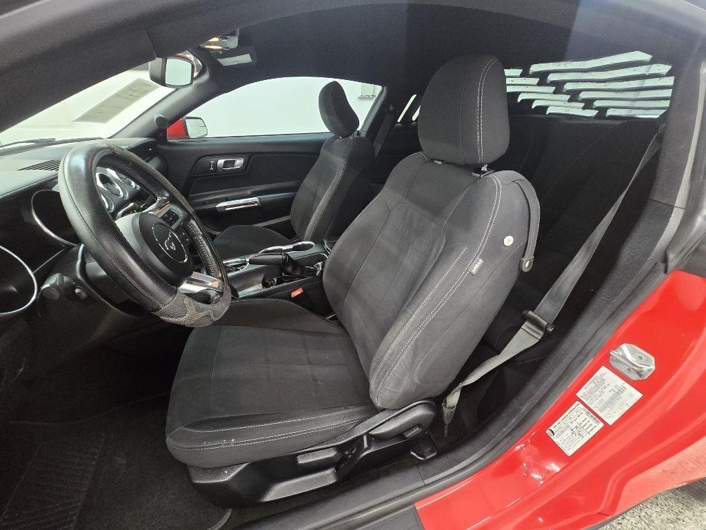 Ford Mustang EcoBoost Coupe 2018