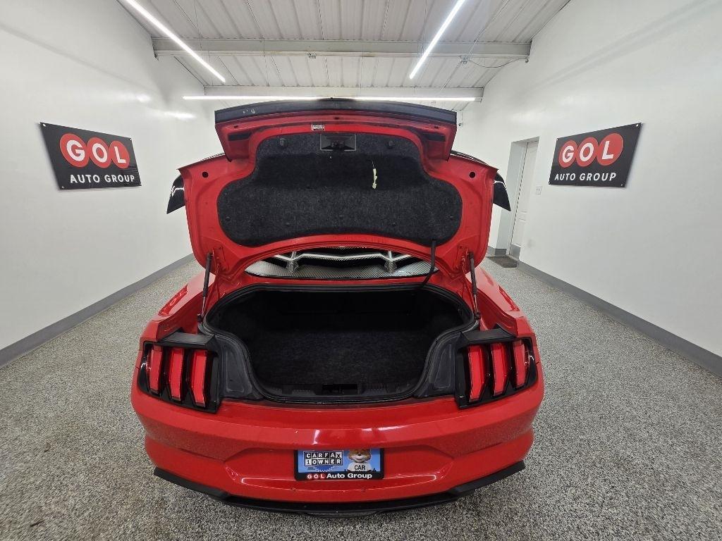 Ford Mustang EcoBoost Coupe 2018