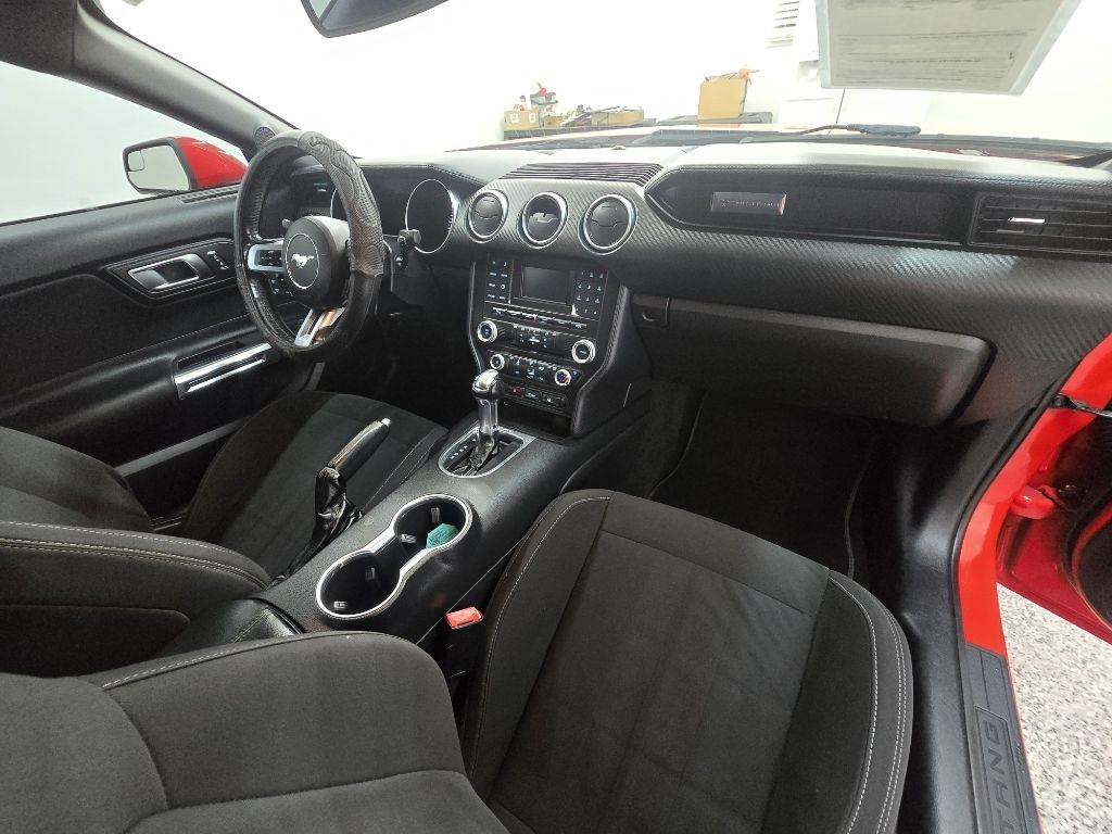 Ford Mustang EcoBoost Coupe 2018