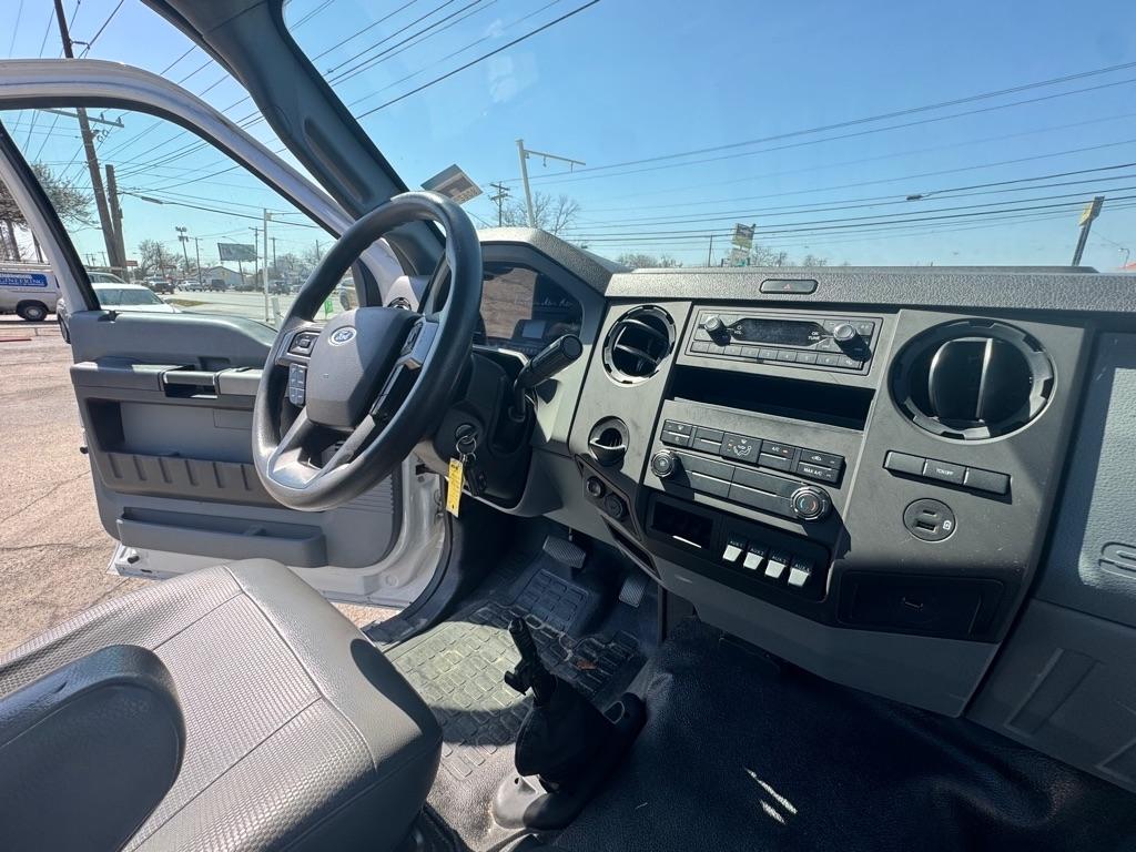 Ford F-750 Regular Cab 2WD DRW 2021