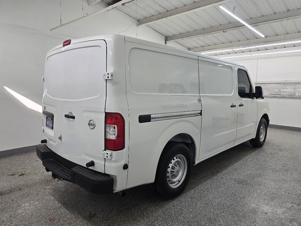 Nissan NV Cargo 3500 HD S High Roof 2019
