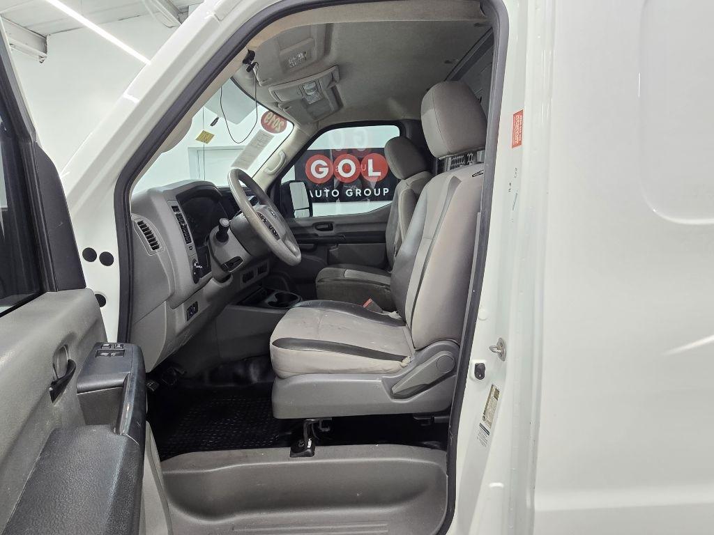 Nissan NV Cargo 3500 HD S High Roof 2019