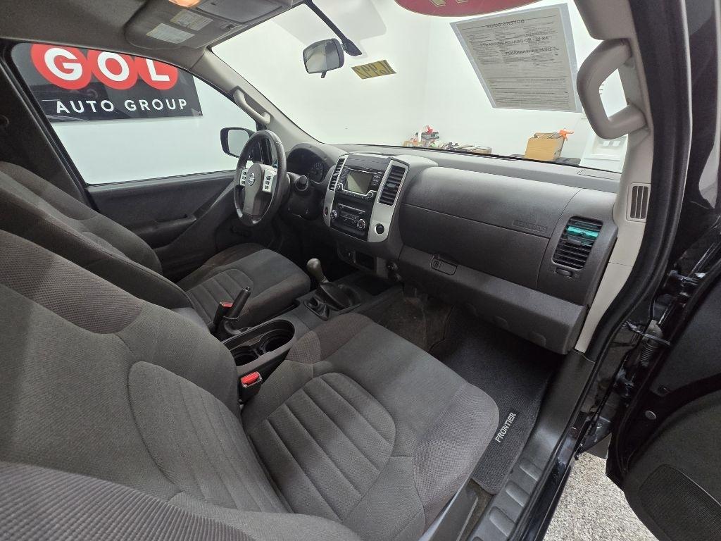 Nissan Frontier S King Cab I4 2017