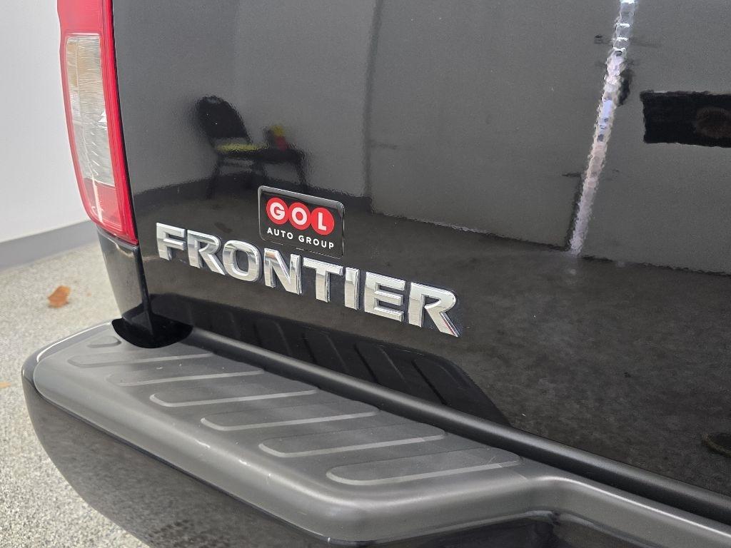 Nissan Frontier S King Cab I4 2017