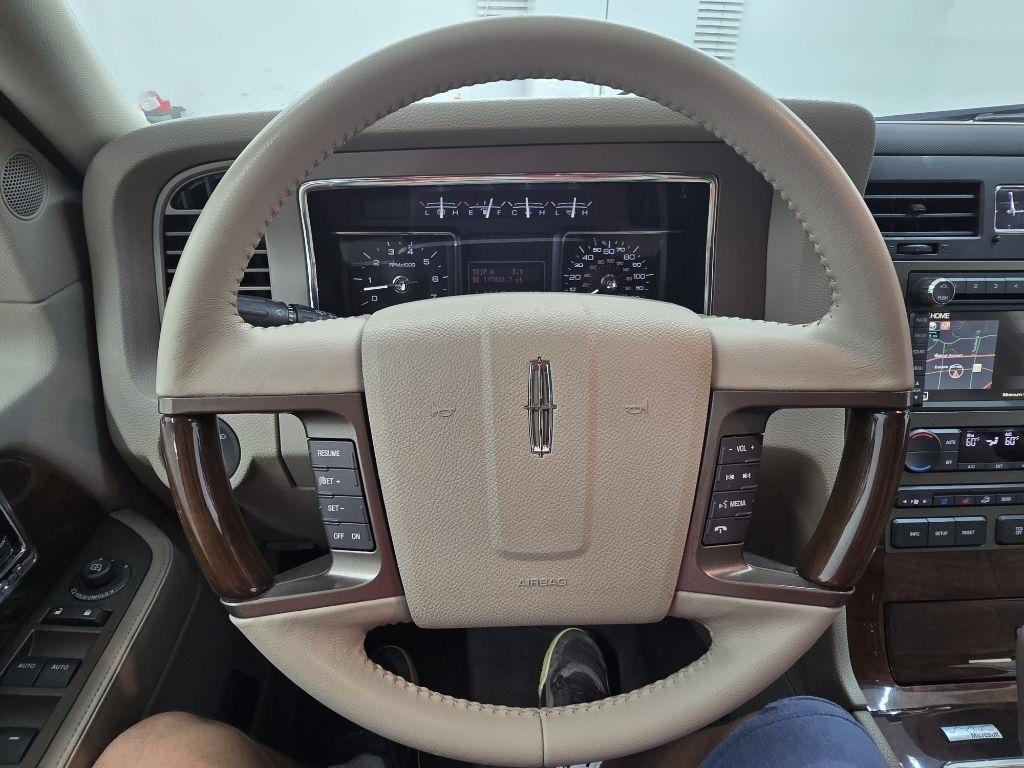 Lincoln Navigator 2WD 2014