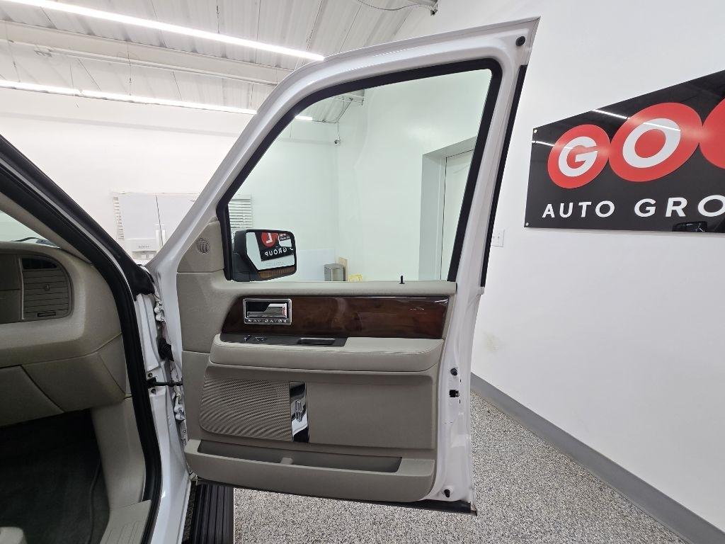 Lincoln Navigator 2WD 2014