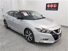 2017 Nissan Maxima 