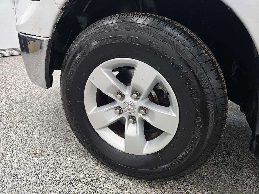 RAM 1500 Classic Tradesman Crew Cab SWB 2WD 2020