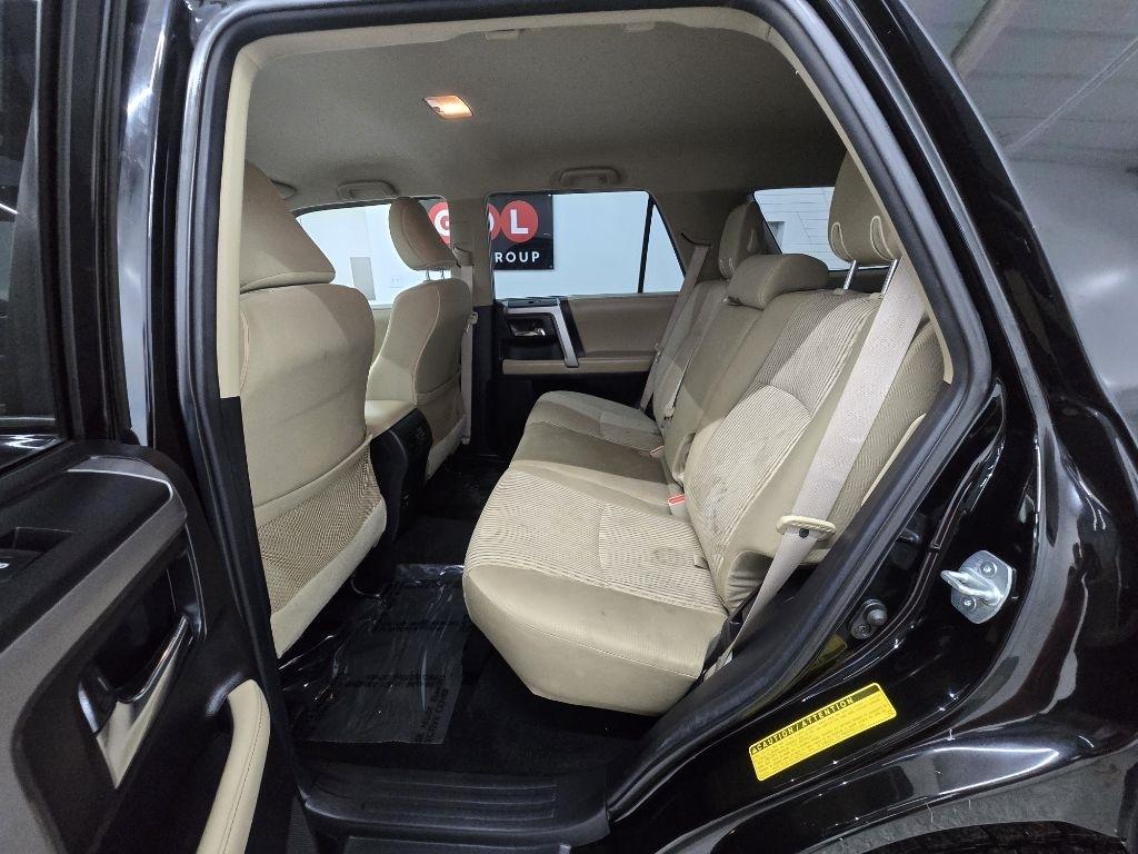 Toyota 4Runner SR5 2WD 2015