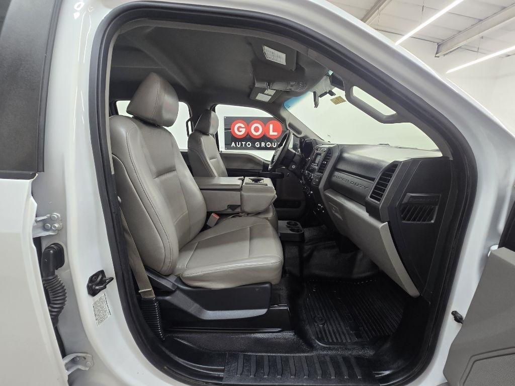 Ford F-350 SD King Ranch Crew Cab 4WD 2017