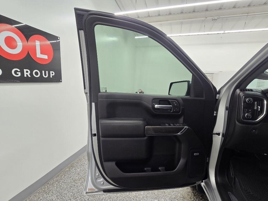 Chevrolet Silverado 1500 LTZ Crew Cab 2WD 2019