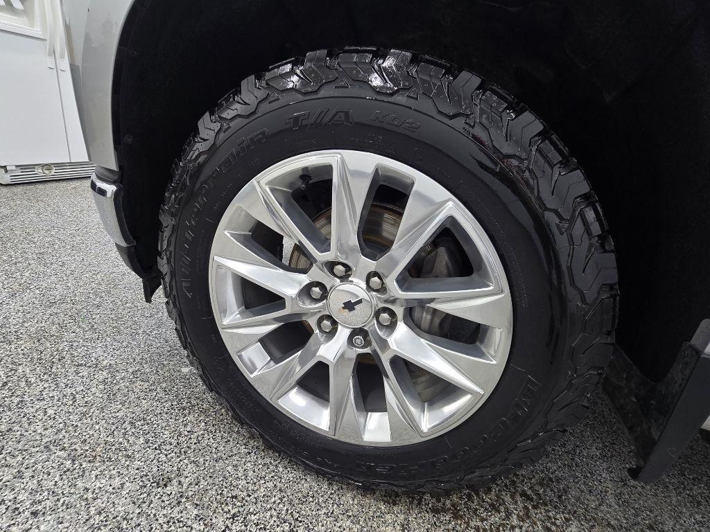 Chevrolet Silverado 1500 LTZ Crew Cab 2WD 2019