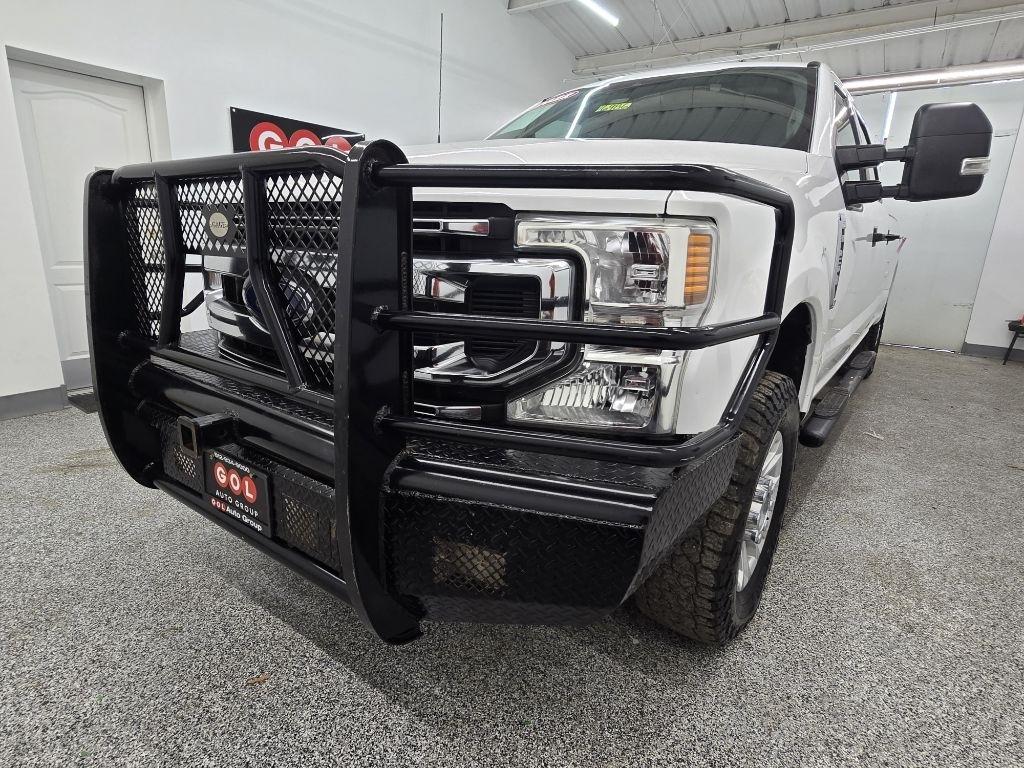 Ford F-250 SD XL Crew Cab 4WD 2022