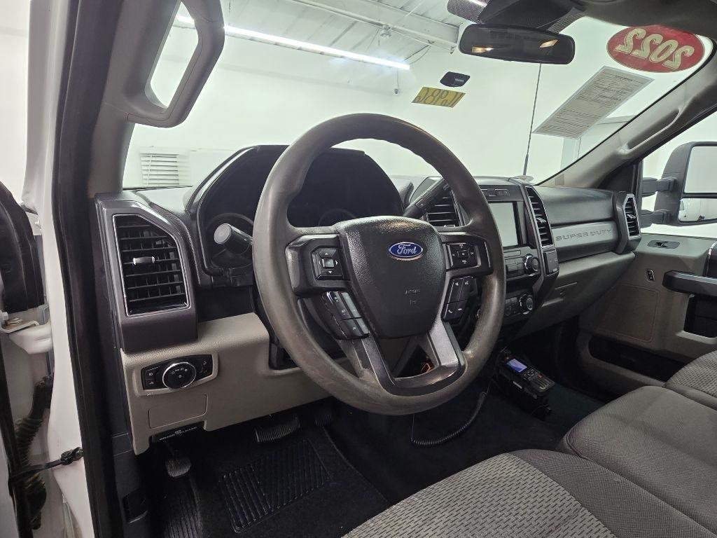 Ford F-250 SD XL Crew Cab 4WD 2022